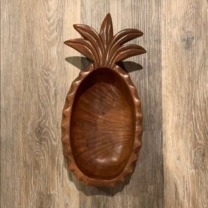 Pineapple bowl